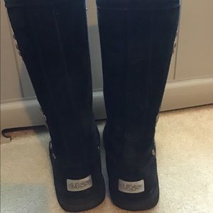 Dazzled ugg boots size 7